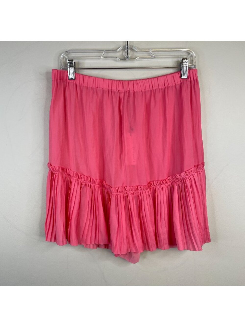 Coquette Dainty Mini Shorts Skort‎ NWT Medium Pink Soft Girl Pleated Flowy Silky